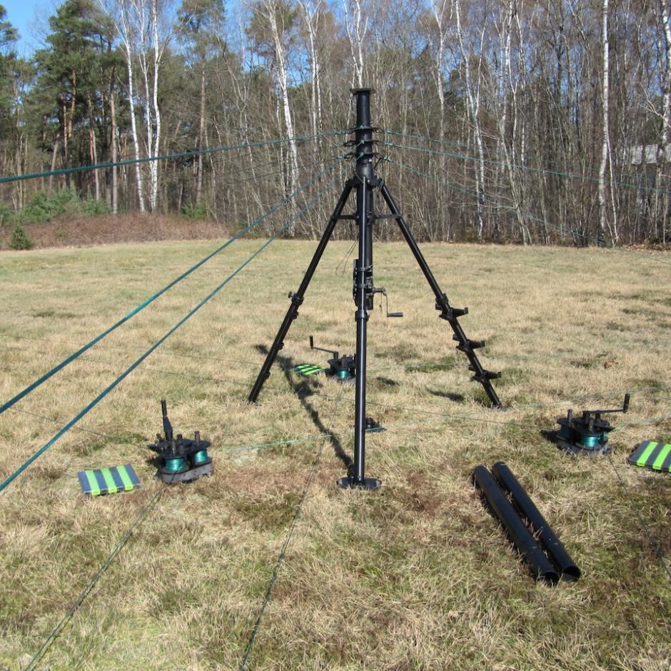 TekMast - VMS-X - VERTICAL MECHANICAL SECTIONAL MAST - EXTREME DUTY VERSION