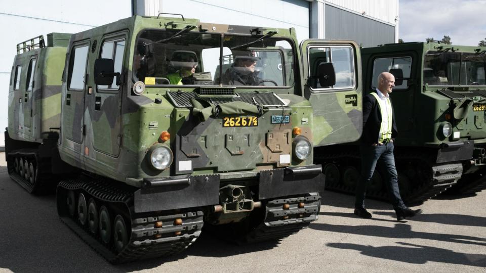 Refurbishment and Modernization of the Swedish Armed Forces’ Tracked Vehicles