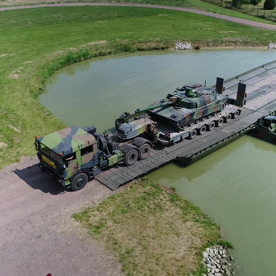 SRB – STEEL RIBBON BRIDGE