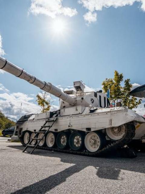 Outdoor display of a tank